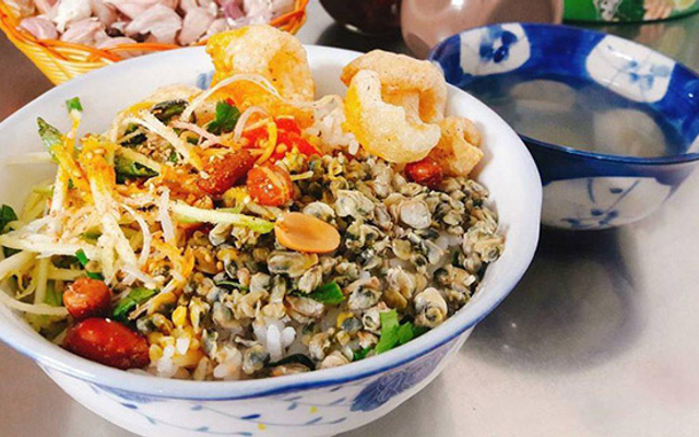 Bún bò nạm