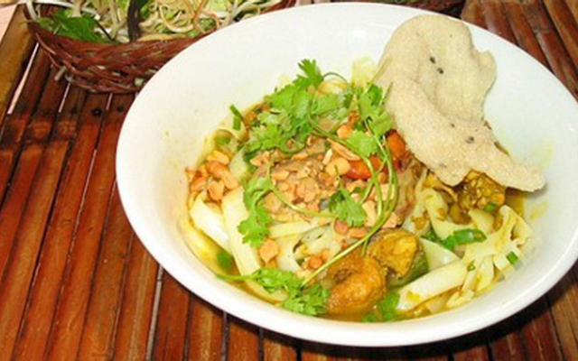 Mì Quảng Gà & Bò