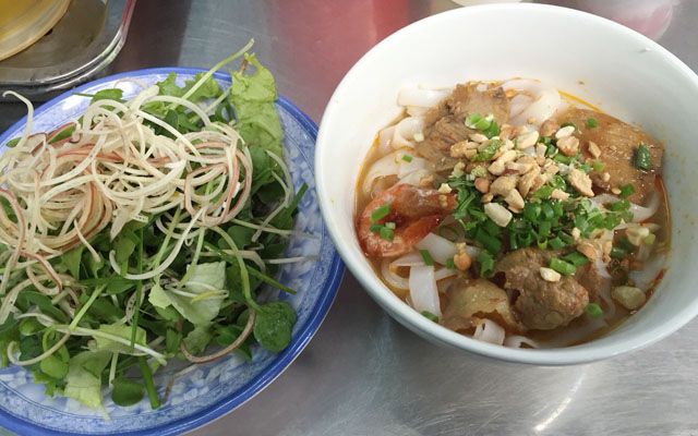 Mỳ quảng đặc biệt