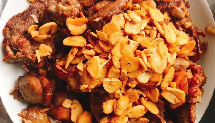 Cơm Gà Chiên Bơ