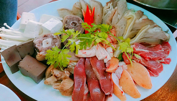 Lẩu Bò Cay