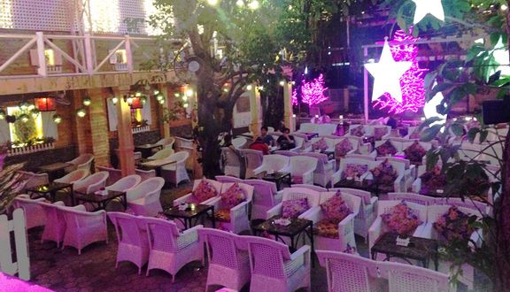 Đà Lạt Phố Cafe - Ung Văn Khiêm