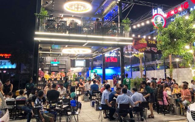 La Bàn Seafood & Beer