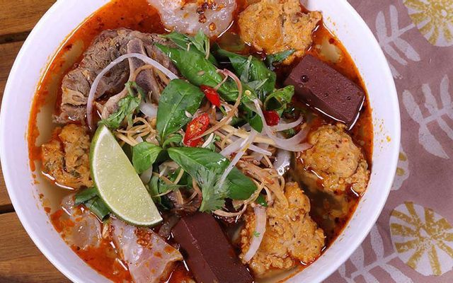 Kim Long - Món Huế