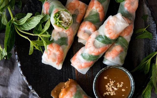 Kim Bad - Bánh Tráng Trộn Nhà Linh