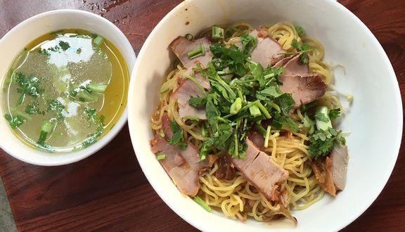 Khu Ẩm Thực Chợ Nguyễn Tri Phương