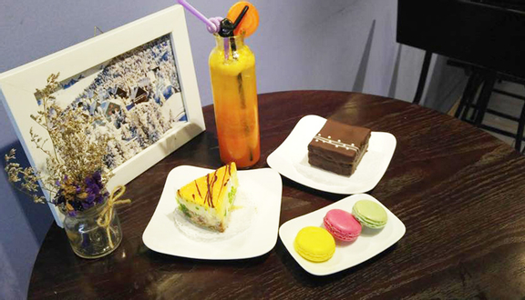 Ken's Bakery - Food & Drink