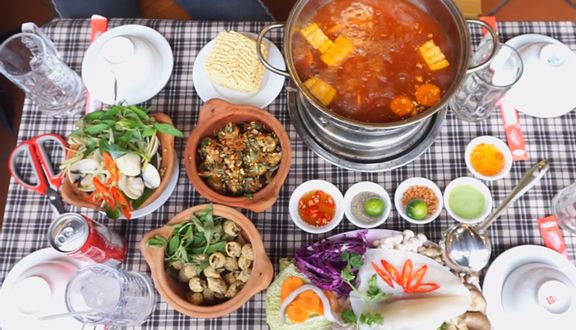 Đá Ba Chồng - Quán Nhậu Hải Sản