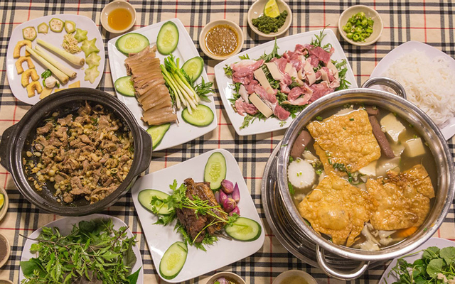 Hoa Lư Restaurant - Dê Núi Ninh Bình