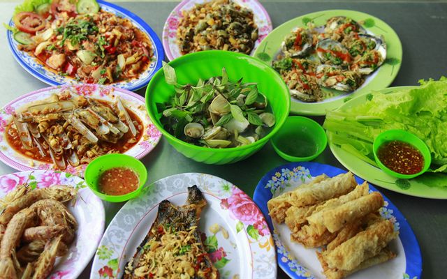Cơm chiên hải sản
