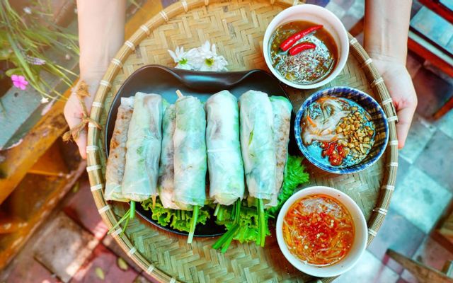 Cuốn Đủ Thứ