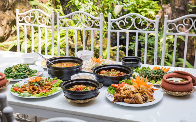 Cơm lòng xào nghệ