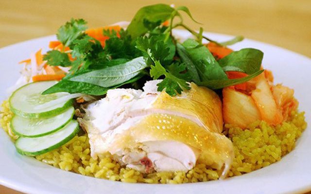 Cơm gà xé