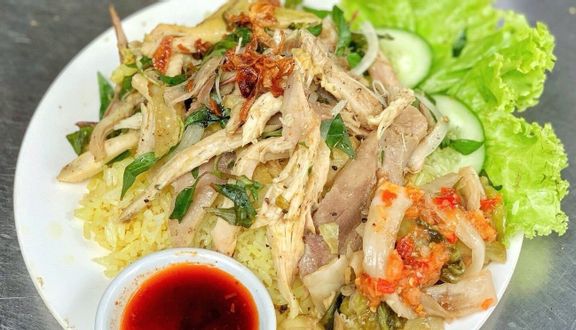 Cơm Gà Nam Chợ Mới & Bánh Mì Giòn Da