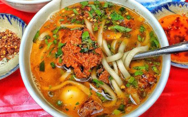 Cơm hộp thập cẩm (lớn)