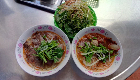 Cô Hương - Bún Bò