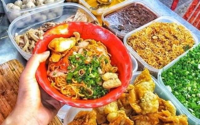 Hoành thánh chiên (lớn)