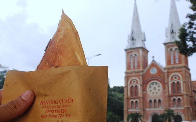 Cu Sữa - Hot Dog