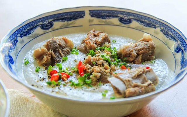 Cháo chả bò