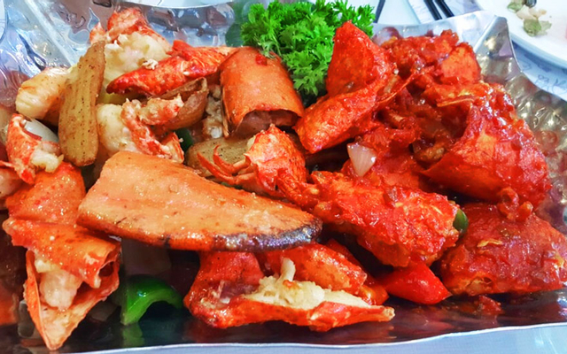 Cơm chiên hải sản