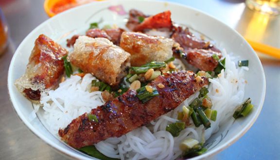 Bún Thịt Nướng Bà Anh - Trần Cao Vân