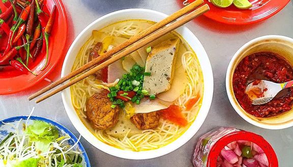 Bún Riêu Cua - Bún Chả Cá