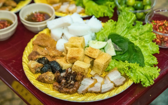 Bún Đậu Hè Phố
