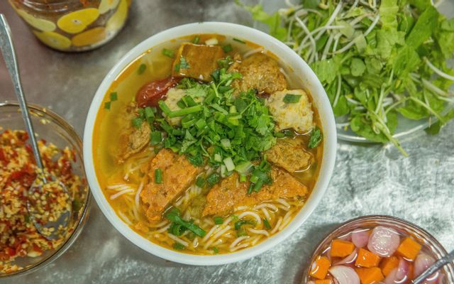 Bún Chả Cá Riêu Cua Bá Đào