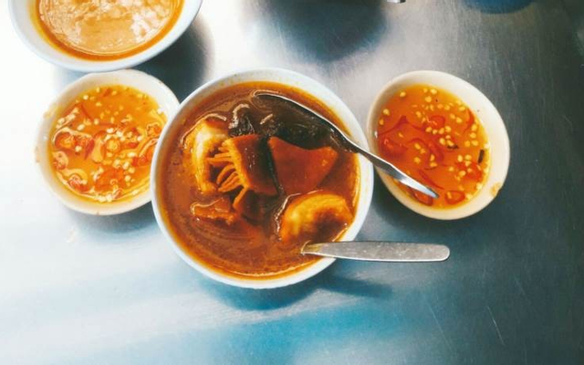 Cột Chèo Quán - Phá Lấu Gia Truyền & Cà Ri Dê