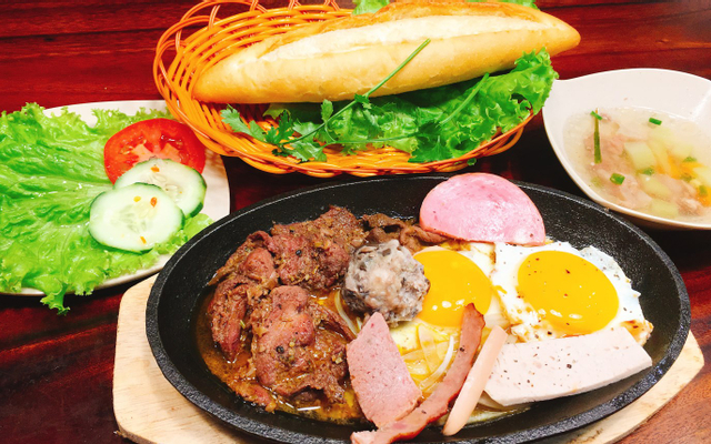 Cơm gà quý phi