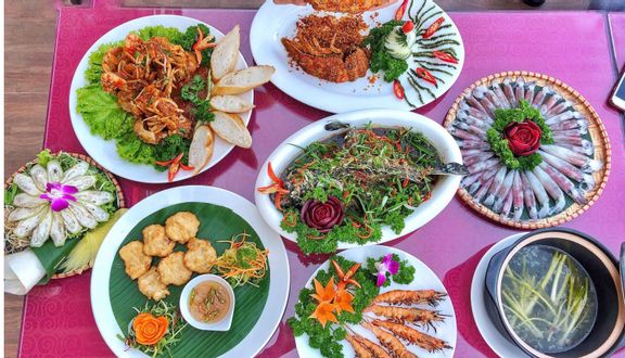 Nhà Hàng Biển Lớn