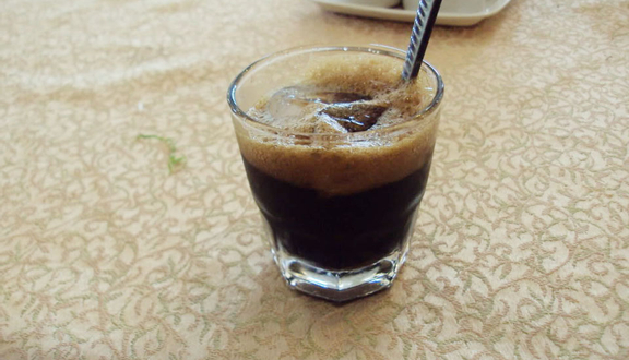 Biển Đông Cafe