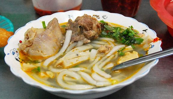 Bé Xí - Bánh Canh Xương Chả