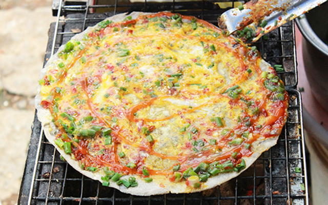 Bé My - Bánh Tráng Nướng Đà Lạt