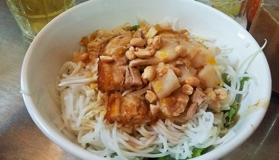 Bé Kiều - Mì Quảng & Bún Mắm