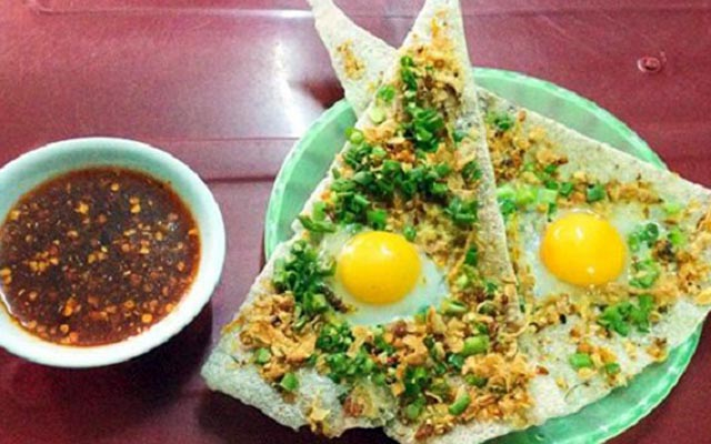 Bánh tráng ốp la (1 cái)