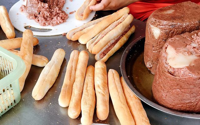 Bánh Mì Que Tứ Hải - Chu Văn An