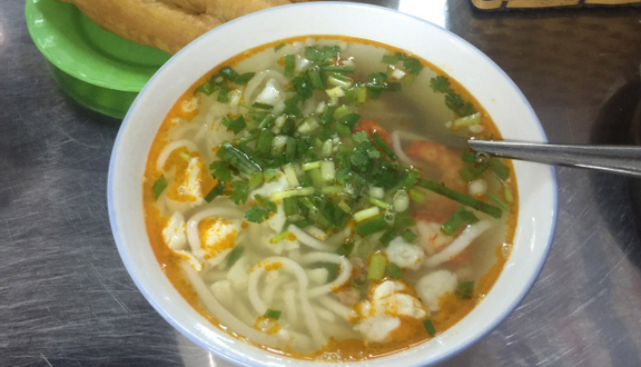 Bánh Canh Nga - Nguyễn Chí Thanh