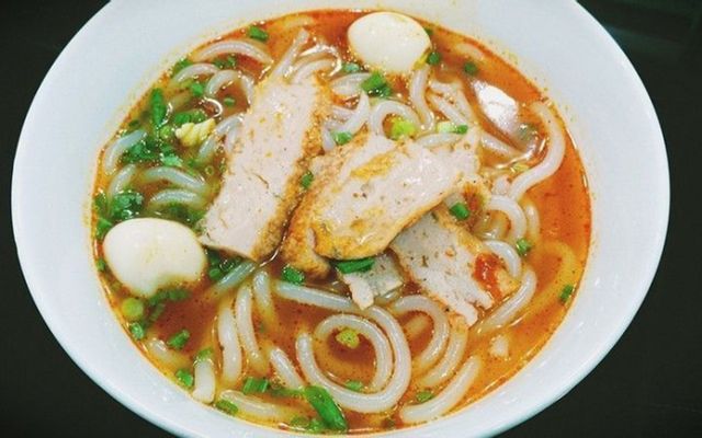 Bánh Canh Ghẹ, Xương & Chả Cá