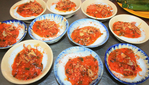 Bánh Bèo Bà Bốn