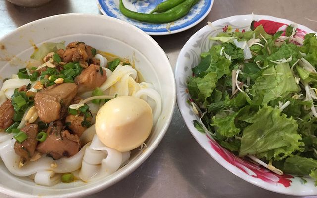 Bà Hoành - Cháo & Mì Quảng