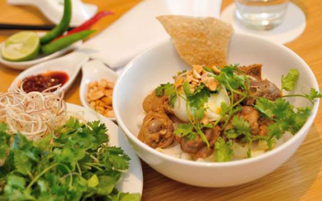 Bà Châu - Mì Quảng