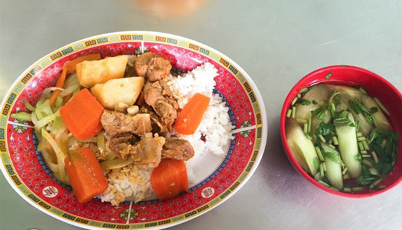 5 Ý 2 - Cơm & Nhậu Bình Dân