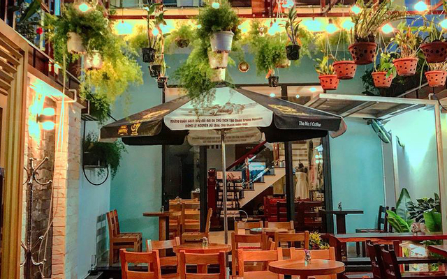 3Ly Coffee House & Food