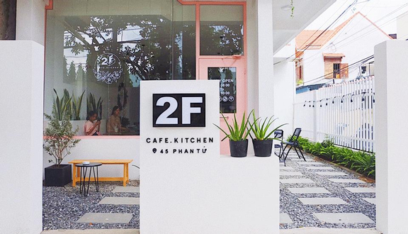 2F Cafe & Kitchen