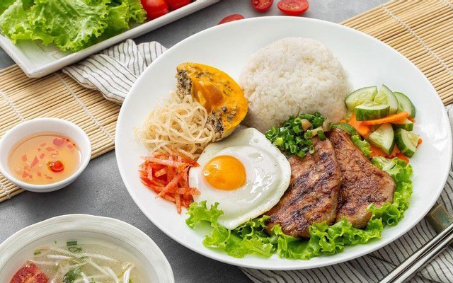 Cơm Trưa Ngọc Châu
