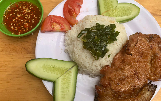 Cơm Tấm - Phạm Hữu Lầu