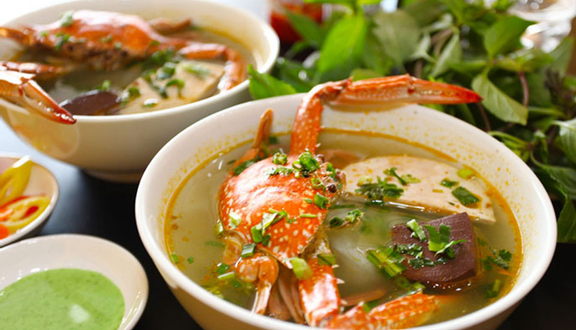 Bánh canh rêu cua