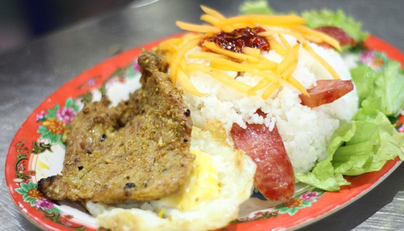 Cơm Tấm & Hủ Tiếu