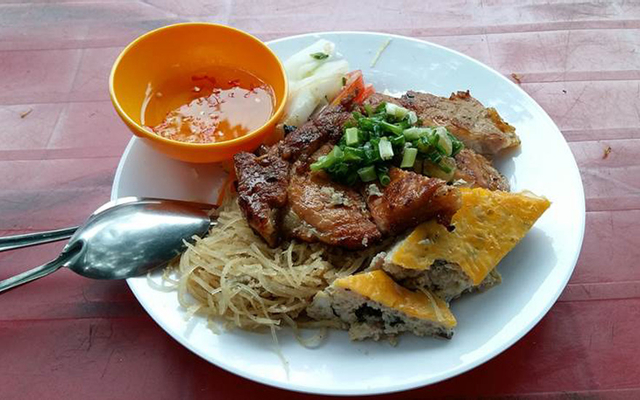 Cơm Tấm Hiến Ruồi